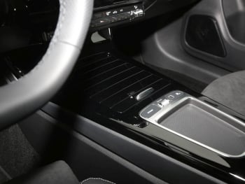 Mercedes-Benz CLA 200 d Coupé AMG Night Distronic AHK Kamera