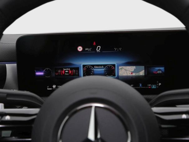 Mercedes-Benz CLA 200 d Coupé AMG Night Distronic AHK Kamera Mercedes-Benz CLA 200 d Coupé AMG Night Distronic AHK Kamera