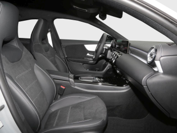 Mercedes-Benz CLA 200 d Coupé AMG Night Distronic AHK Kamera