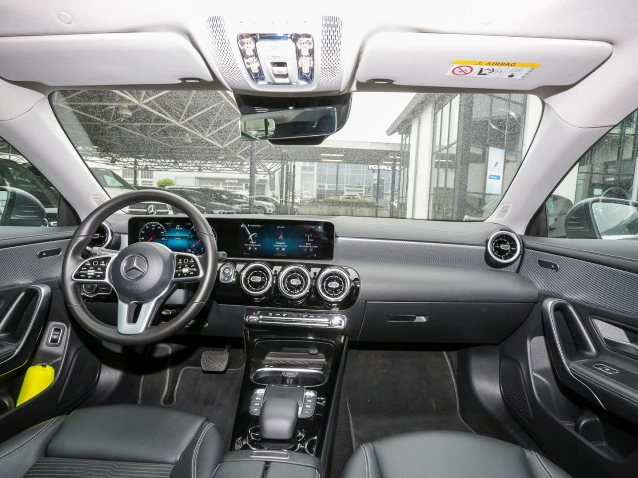 Mercedes-Benz CLA 200 d Coupé Progressive Navi Panorama Kamera