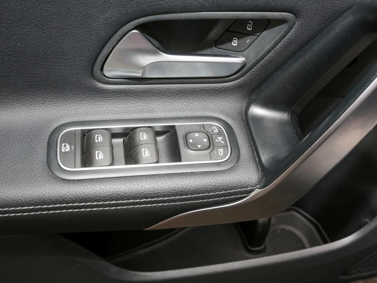 Mercedes-Benz CLA 200 d Coupé Progressive Navi Panorama Kamera