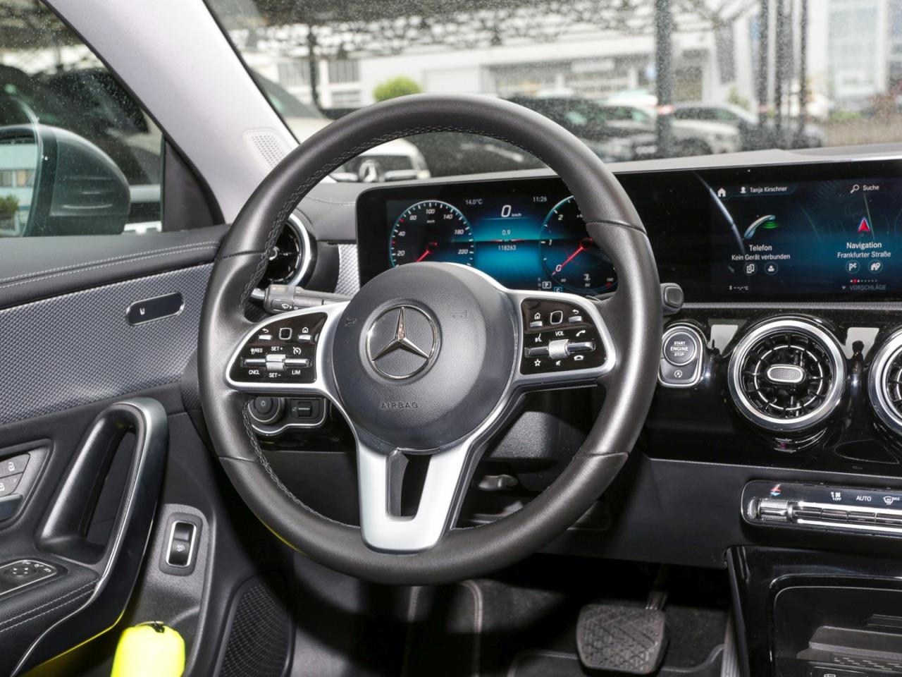 Mercedes-Benz CLA 200 d Coupé Progressive Navi Panorama Kamera Mercedes-Benz CLA 200 d Coupé Progressive Navi Panorama Kamera