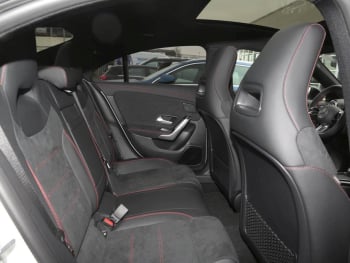 Mercedes-Benz CLA 200 d Coupé AMG Night Panorama Distronic AHK