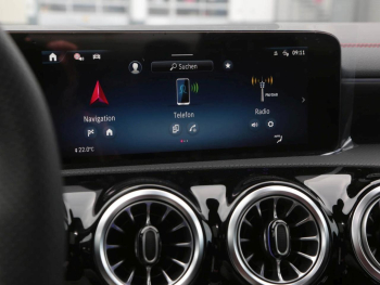 Mercedes-Benz CLA 200 d Coupé AMG Night Panorama Distronic AHK