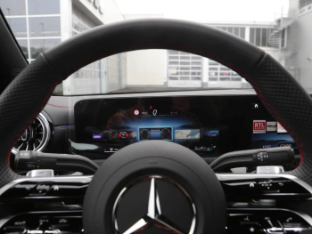 Mercedes-Benz CLA 200 d Coupé AMG Night Panorama Distronic AHK