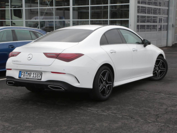 Mercedes-Benz CLA 200 d Coupé AMG Night Panorama Distronic AHK