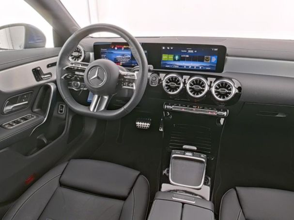 Mercedes-Benz CLA 220 4M Coupé AMG Distronic Panorama Leder