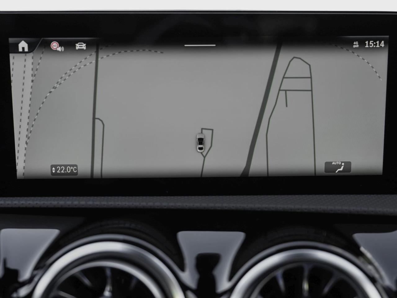 Mercedes-Benz CLA 220 d Coupé AMG Night Distronic Kamera AHK