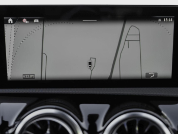 Mercedes-Benz CLA 220 d Coupé AMG Night Distronic Kamera AHK