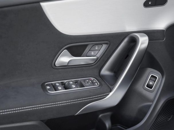 Mercedes-Benz CLA 220 d Coupé AMG Night Distronic Kamera AHK