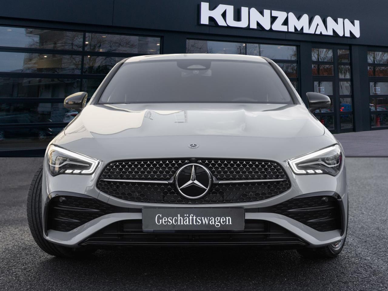 Mercedes-Benz CLA 220 d Coupé AMG Night Distronic Kamera AHK