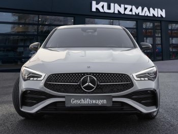 Mercedes-Benz CLA 220 d Coupé AMG Night Distronic Kamera AHK