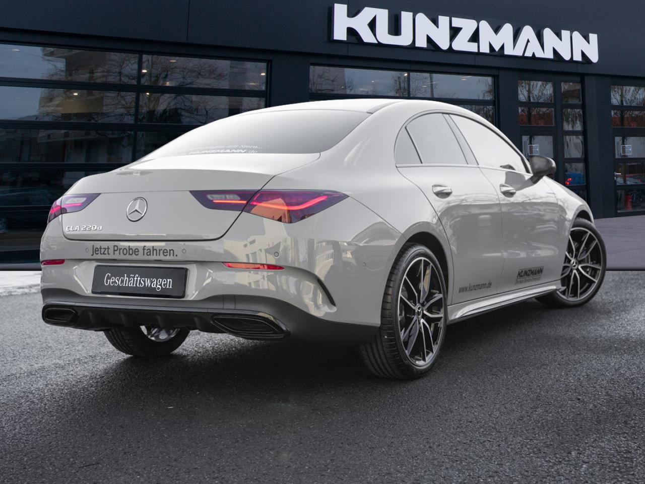 Mercedes-Benz CLA 220 d Coupé AMG Night Distronic Kamera AHK