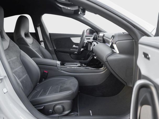 Mercedes-Benz CLA 220 d Coupé AMG Night Distronic Kamera AHK