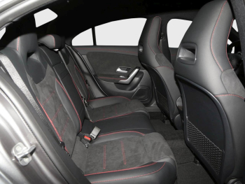 Mercedes-Benz CLA 220 d Coupé AMG Distronic AHK KeylessGo 360°
