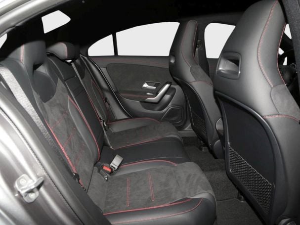 Mercedes-Benz CLA 220 d Coupé AMG Distronic AHK KeylessGo 360° Mercedes-Benz CLA 220 d Coupé AMG Distronic AHK KeylessGo 360°