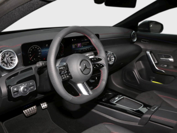 Mercedes-Benz CLA 220 d Coupé AMG Distronic AHK KeylessGo 360°