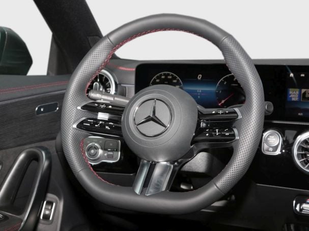 Mercedes-Benz CLA 220 d Coupé AMG Distronic AHK KeylessGo 360° Mercedes-Benz CLA 220 d Coupé AMG Distronic AHK KeylessGo 360°