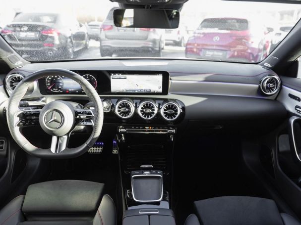 Mercedes-Benz CLA 220 d Coupé AMG Distronic Burmester 360° SHZ