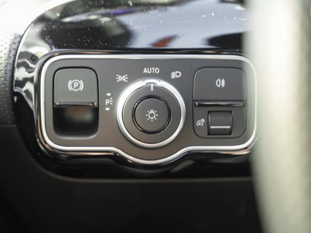 Mercedes-Benz CLA 220 d Coupé AMG Distronic Burmester 360° SHZ