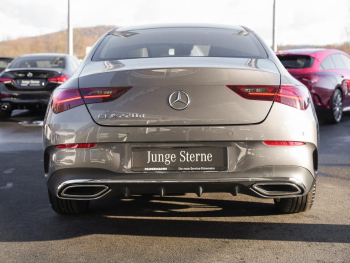 Mercedes-Benz CLA 220 d Coupé AMG Distronic Burmester 360° SHZ