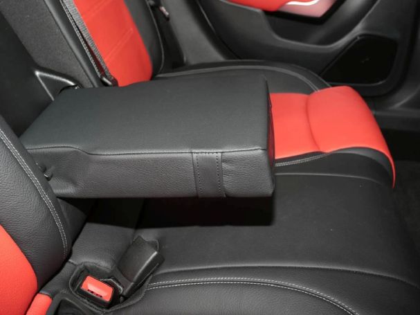 Mercedes-Benz CLA 250 4M Coupé AMG Panorama Leder rot-schwarz