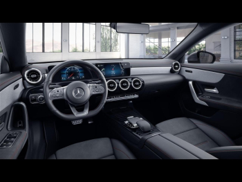 Mercedes-Benz CLA 250 Coupé AMG MBUX Navi Distronic Kamera LED