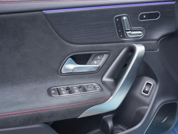 Mercedes-Benz CLA 250 e Coupé AMG Burmester Memory 360°