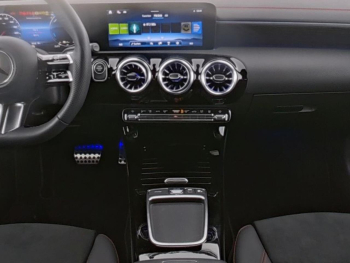 Mercedes-Benz CLA 250 e Coupé AMG Burmester Memory 360°