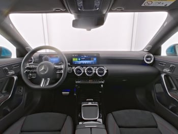 Mercedes-Benz CLA 250 e Coupé AMG Burmester Memory 360°