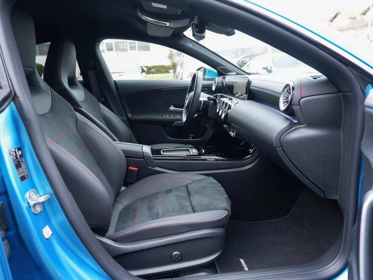 Mercedes-Benz CLA 250 e Coupé AMG Burmester Memory 360°