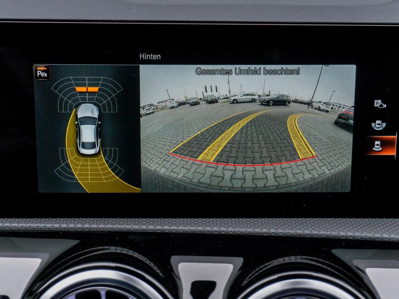 Mercedes-Benz CLA 250 e Coupé AMG Night MBUX Navi Kamera