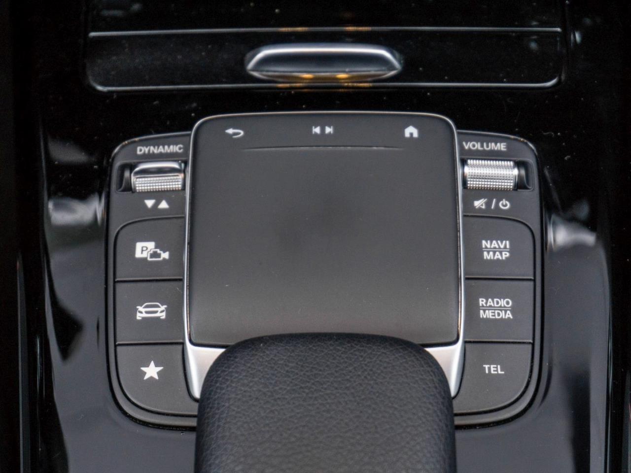 Mercedes-Benz CLA 250 e Coupé AMG Night MBUX Navi Kamera