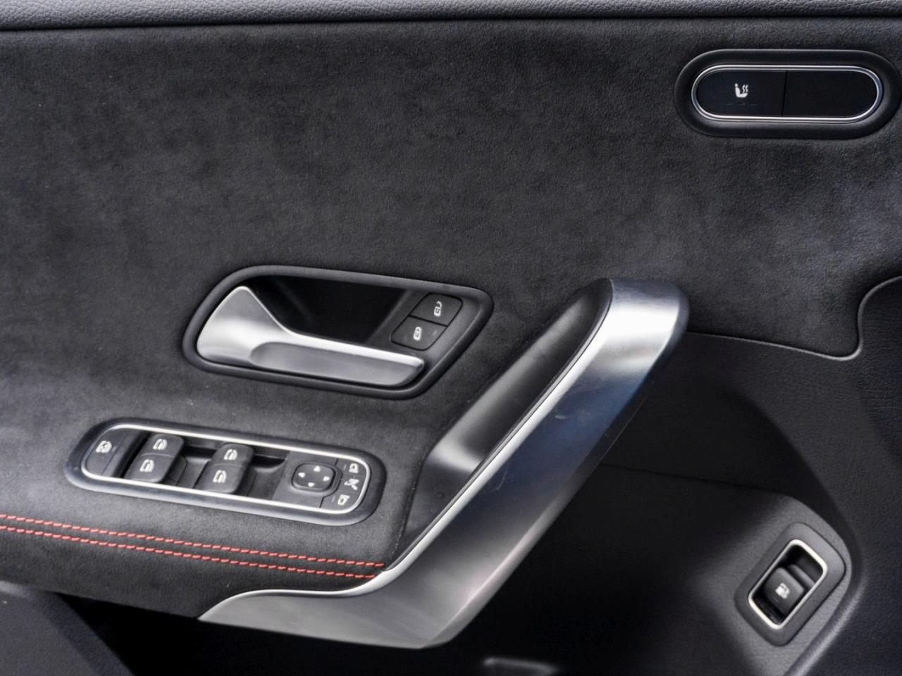 Mercedes-Benz CLA 250 e Coupé AMG Night MBUX Navi Kamera