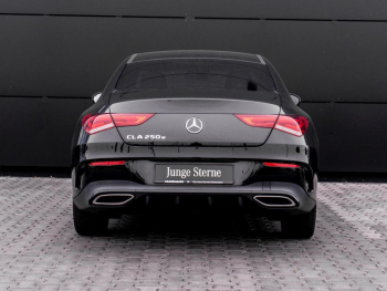 Mercedes-Benz CLA 250 e Coupé AMG Night MBUX Navi Kamera
