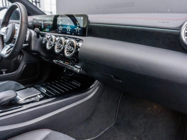 Mercedes-Benz CLA 250 e Coupé AMG Night MBUX Navi Kamera