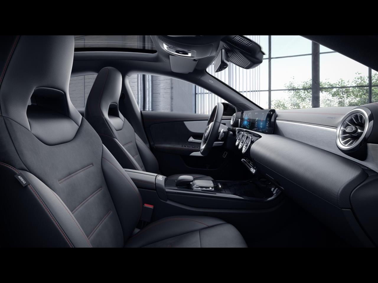 Mercedes-Benz CLA 250 e Coupé AMG Distronic Panorama AHK 360°