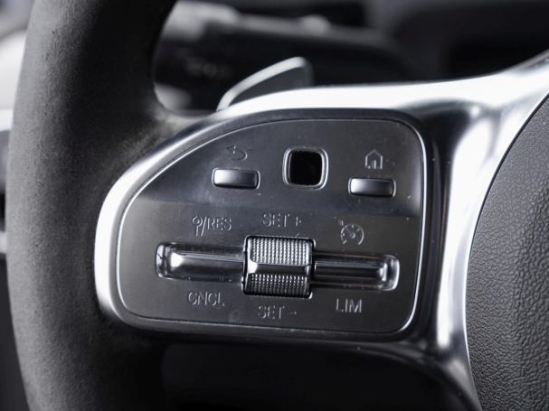 Mercedes-Benz CLA 250 e Coupé AMG Night Panorama AHK ParkPaket