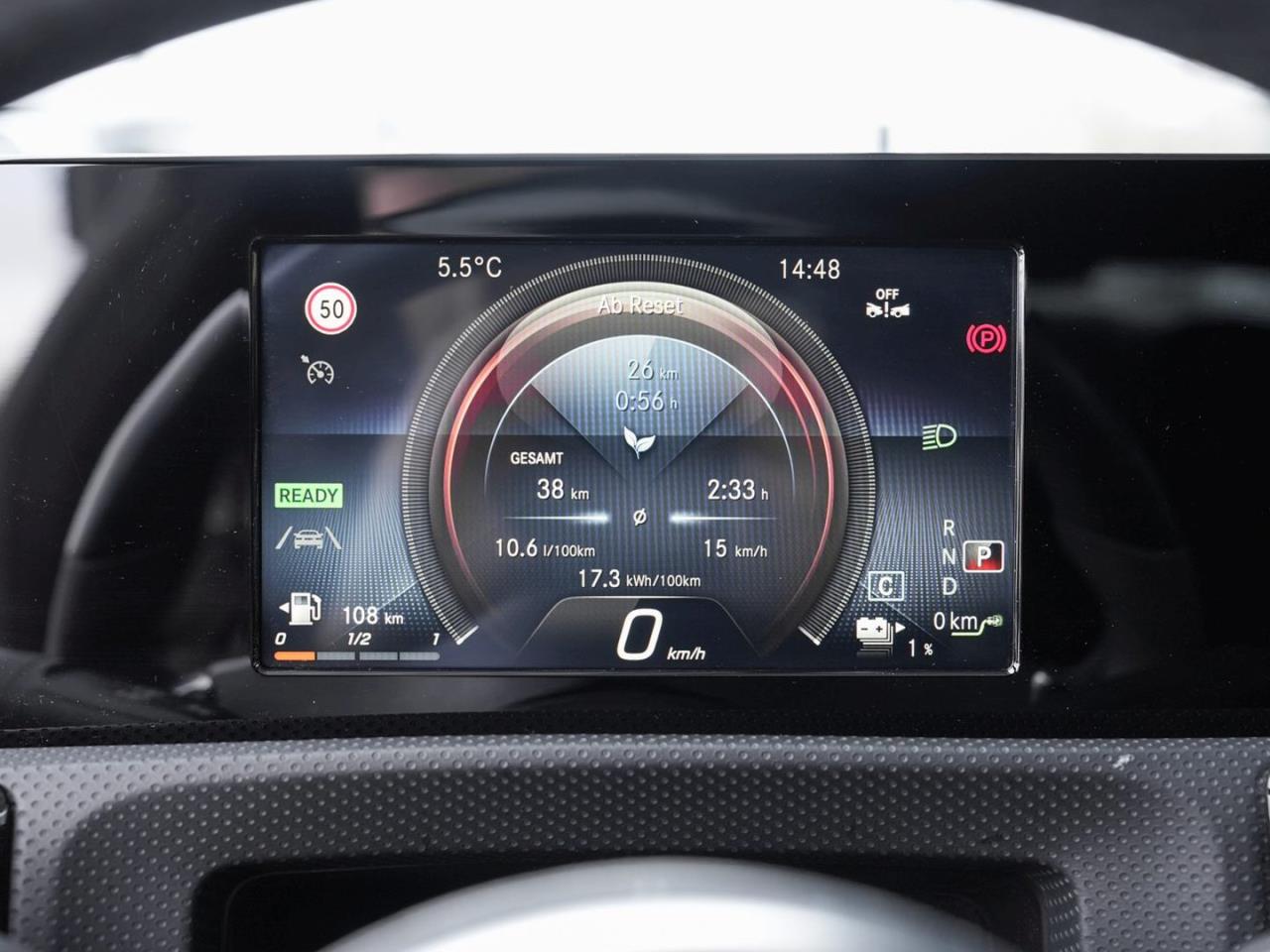 Mercedes-Benz CLA 250 e Coupé AMG Night Panorama AHK ParkPaket