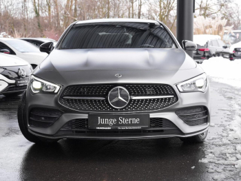 Mercedes-Benz CLA 250 e Coupé AMG Night Panorama AHK ParkPaket