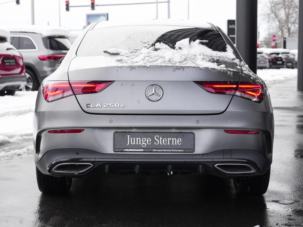 Mercedes-Benz CLA 250 e Coupé AMG Night Panorama AHK ParkPaket
