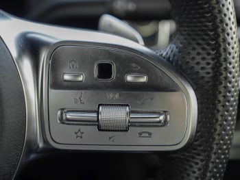 Mercedes-Benz CLA 250 e Coupé AMG Night Edition2020 MBUXNavi+