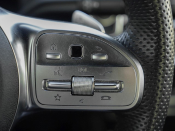 Mercedes-Benz CLA 250 e Coupé AMG Night Edition2020 MBUXNavi+