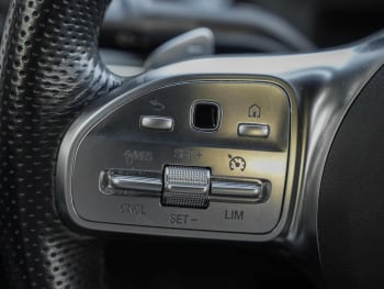 Mercedes-Benz CLA 250 e Coupé AMG Night Edition2020 MBUXNavi+