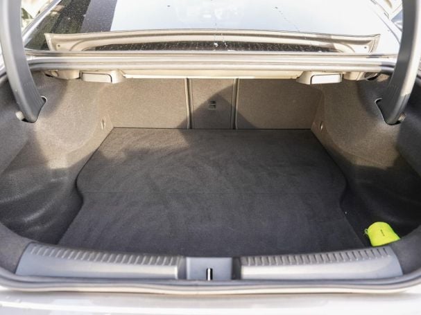 Mercedes-Benz CLA 250 e Coupé AMG Night Edition2020 MBUXNavi+