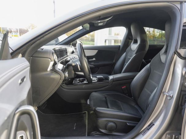 Mercedes-Benz CLA 250 e Coupé AMG Night Edition2020 MBUXNavi+