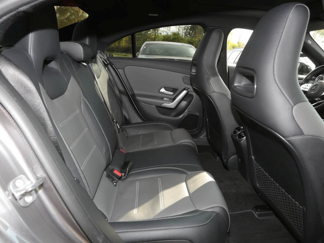 Mercedes-Benz CLA 250 e Coupé AMG Night Panorama Distronic 360°