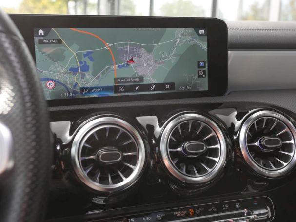 Mercedes-Benz CLA 250 e Coupé AMG Night Panorama Distronic 360°