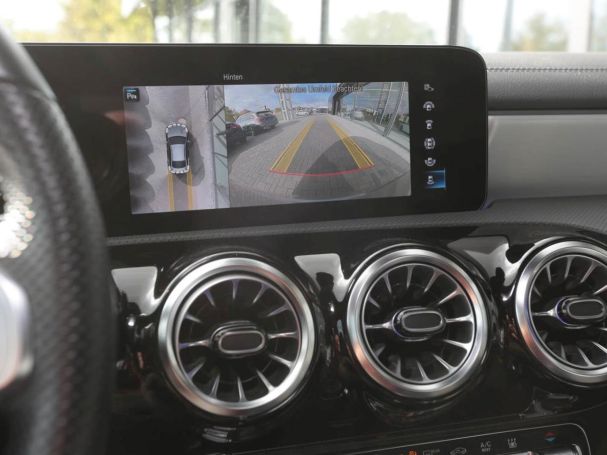 Mercedes-Benz CLA 250 e Coupé AMG Night Panorama Distronic 360°