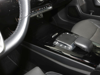 Mercedes-Benz CLA 250 e Coupé AMG Night Panorama Distronic 360°